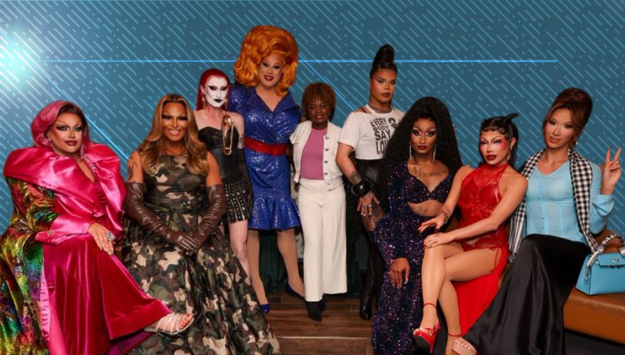 White House Press Secretary Attends DC Gay Bar with Eight Drag Queens From 'RuPaul’s Drag Race All Stars'